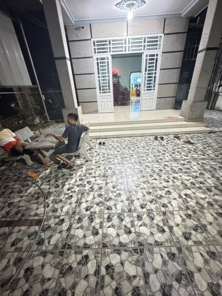 Nhà đẹp Xuân Hiệp 300m² giá 2.35 tỷ - Sẵn sàng dọn vào ở ngay!