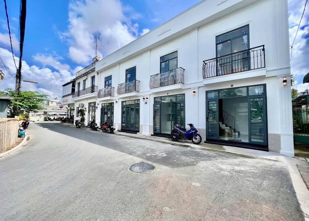 Nhà trệt lầu cho thuê mặt tiền Lê Văn Sô, Bình Thủy - Kinh doanh thuận lợi chỉ 4.5 triệu