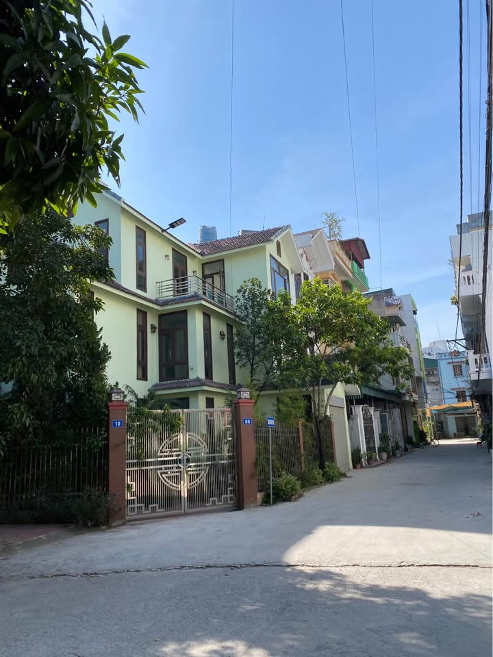 Biệt thự lô góc Bùi Sỹ Tiêm, Tiền Phong 143m² giá 9 tỷ - Không thể bỏ lỡ!