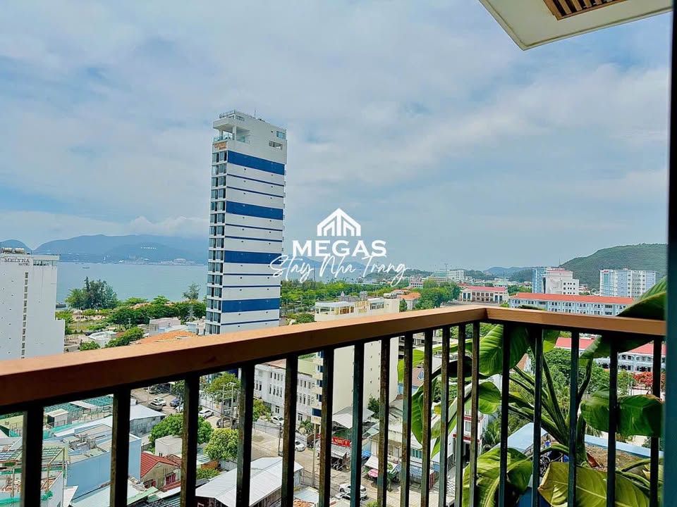 Studio view phố biển Dã Tượng Nha Trang giá 6.2 triệu - Không gian yên tĩnh, gần biển!