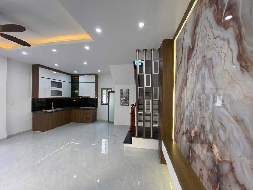 Nhà mới Hoài Đức 40m² giá 4 tỷ - Sổ đỏ chính chủ, không lỗi phong thủy!