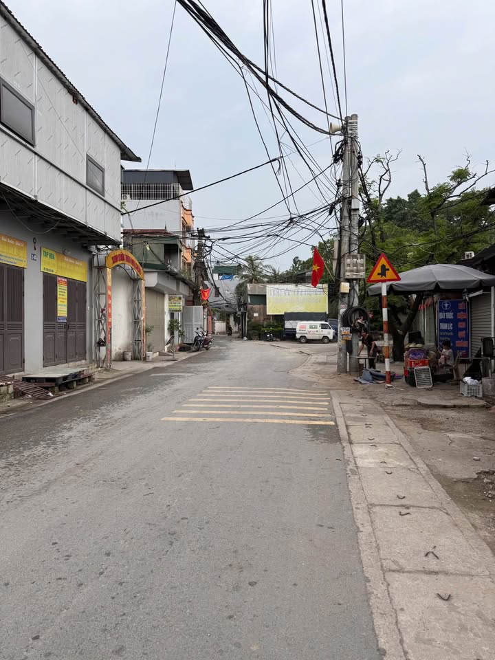 Nhà mặt phố Ngọc Hồi, Thanh Trì, 78m² giá 12 tỷ - Kinh doanh sầm uất!