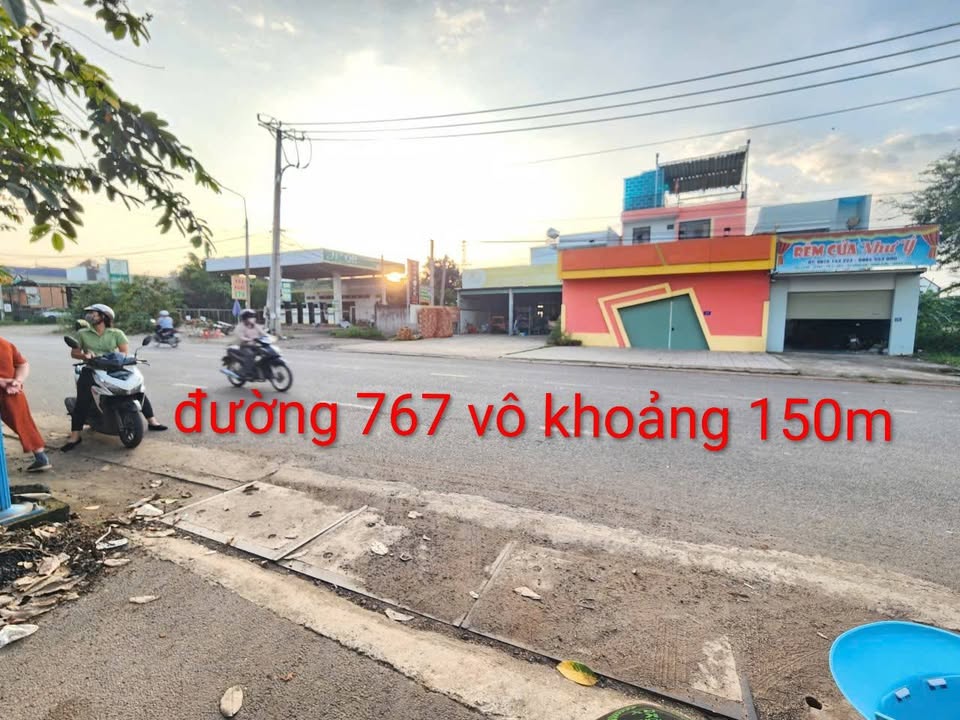 Đất nền Vĩnh Cửu Đồng Nai 500m² giá 880 triệu - Sổ đỏ chính chủ, đường thông rộng!