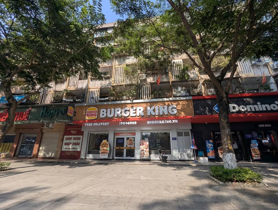 Mặt phố Giảng Võ Ba Đình 130m² giá 100 triệu - Vị trí đắc địa cho kinh doanh