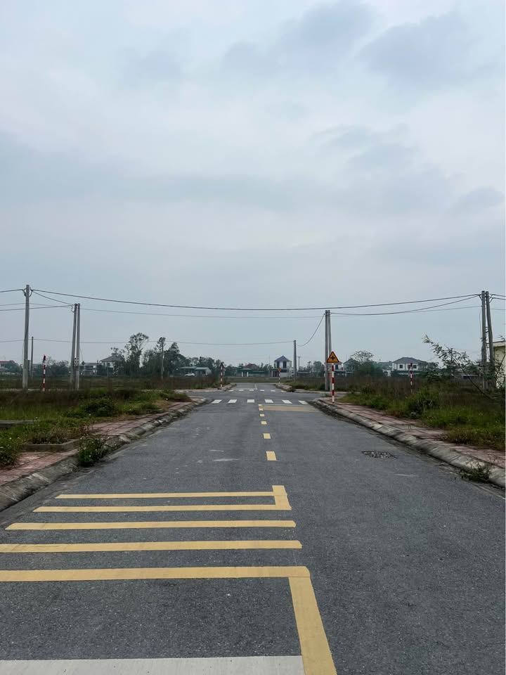 Đất nền siêu phẩm lô góc xóm 1, Nghi Phong 175m² giá 5 tỷ - Cơ hội đầu tư sinh lời!