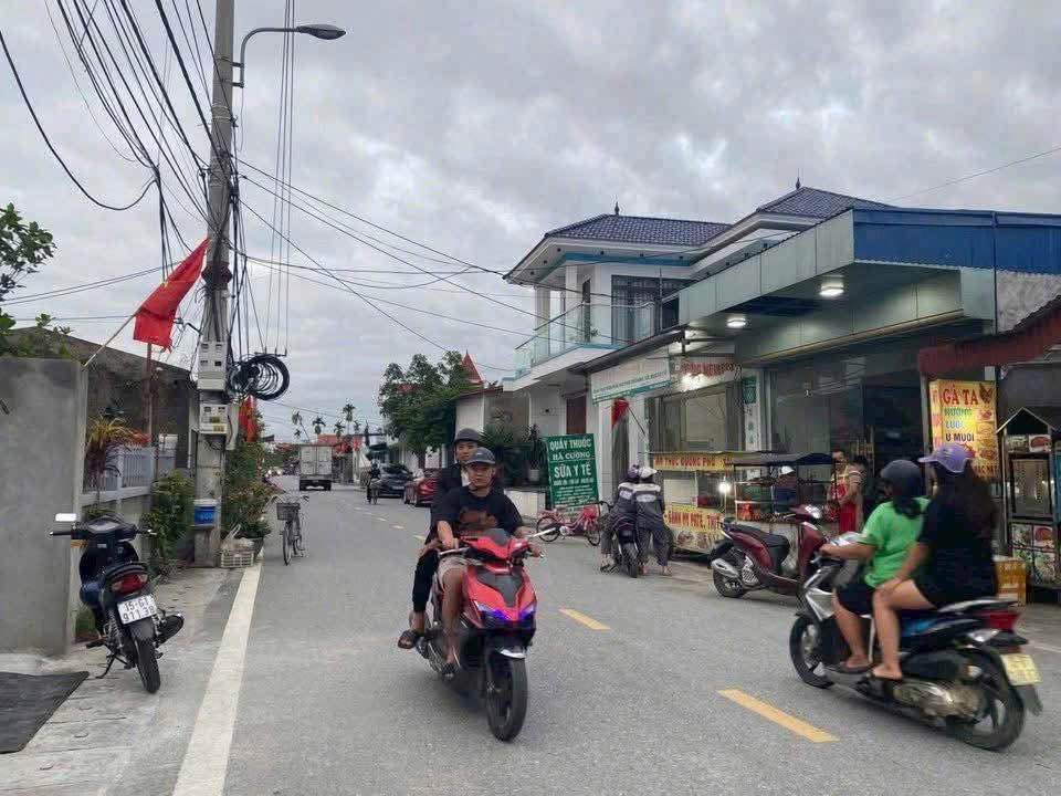 FrontHouse Hoàng Động 67m² giá 2.7 tỷ - Kinh doanh sầm uất!