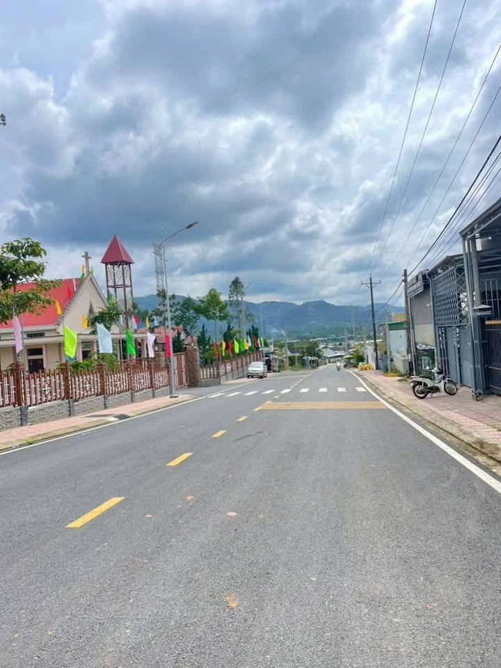 Đất nền Lộc Châu 300m² giá 1.5 tỷ - Sổ thổ cư, xây dựng tự do!