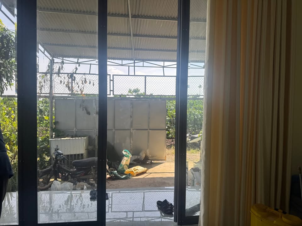 Nhà riêng hẻm 221 Đoàn Thị Điểm Bảo Lộc 462m² giá 2.3 tỷ - Sân vườn rộng rãi!