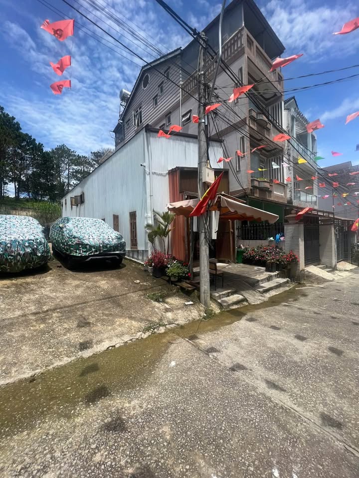 Nhà phố đường Nguyễn Công Trứ, Đà Lạt 135m² giá 8 tỷ - Sẵn sàng cho thuê ngay!