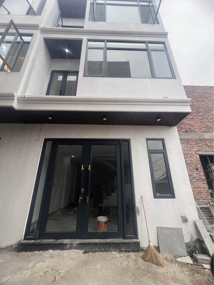 Nhà 3 tầng Hạ Long 82m² giá 2 tỷ - Đón Tết ngay trong tổ ấm mới!