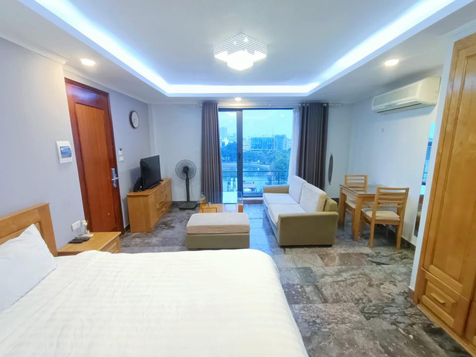 Cho thuê căn hộ studio tại Kim Mã, Ba Đình - Full nội thất, view hồ tuyệt đẹp!