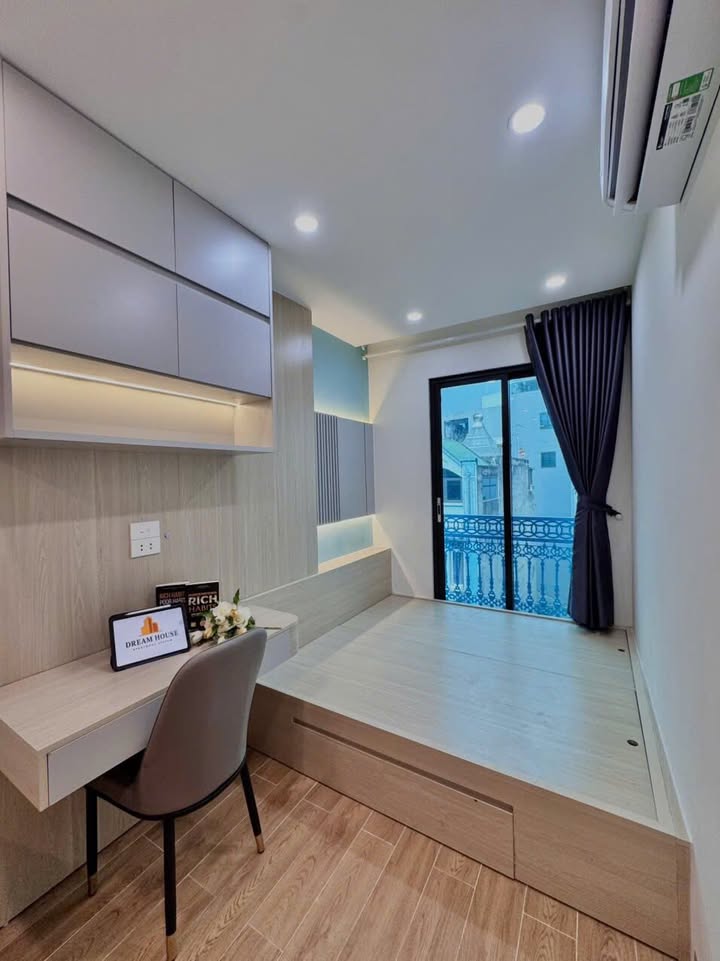 Căn hộ Ba Đình 376 Bưởi - Full nội thất, vào ở ngay!