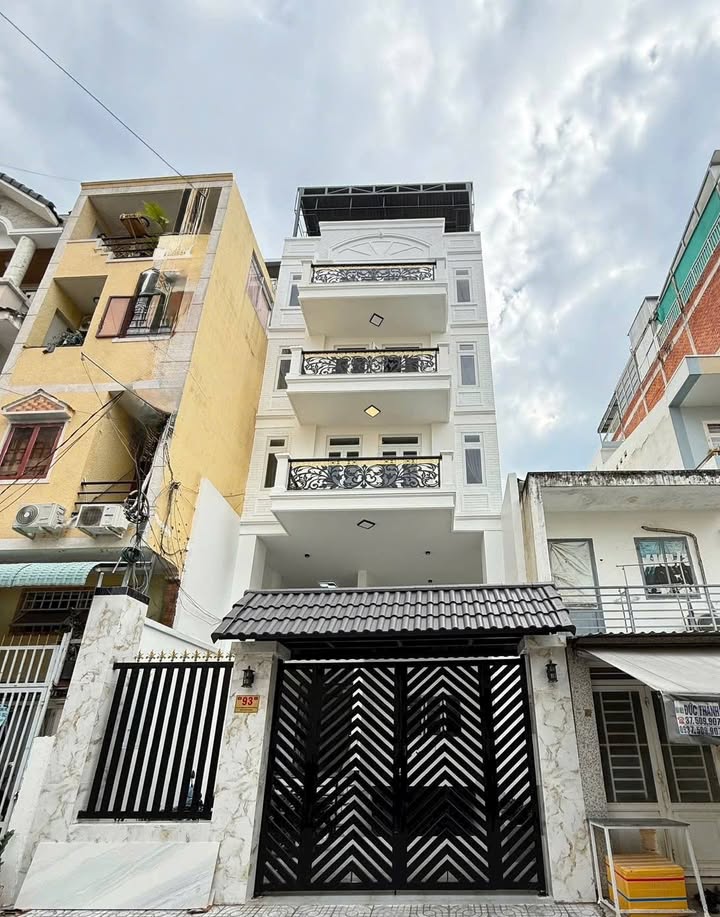 Bán toà căn hộ dịch vụ mặt tiền đường số 49, Tân Quy, quận 7 - Đầu tư sinh lời ổn định!