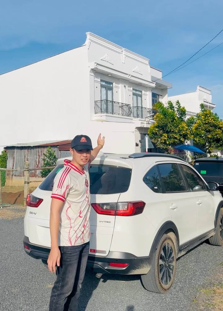 Nhà phố Long Đức, Trà Vinh 84m² giá 1.95 tỷ - Full nội thất, vào ở ngay!