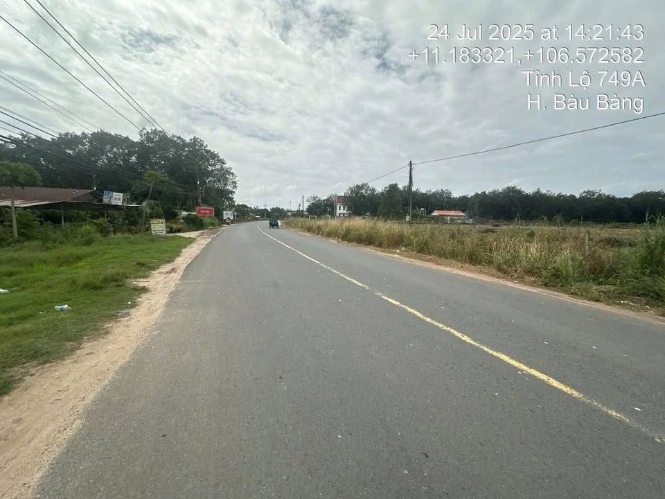 Đất SKC mặt tiền ĐT749A, Long Nguyên, 2ha - Cơ hội đầu tư vàng!