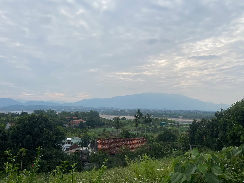 Đất nền Minh Quang Ba Vì 720m² giá chỉ 1 tỷ - Cơ hội đầu tư tuyệt vời!