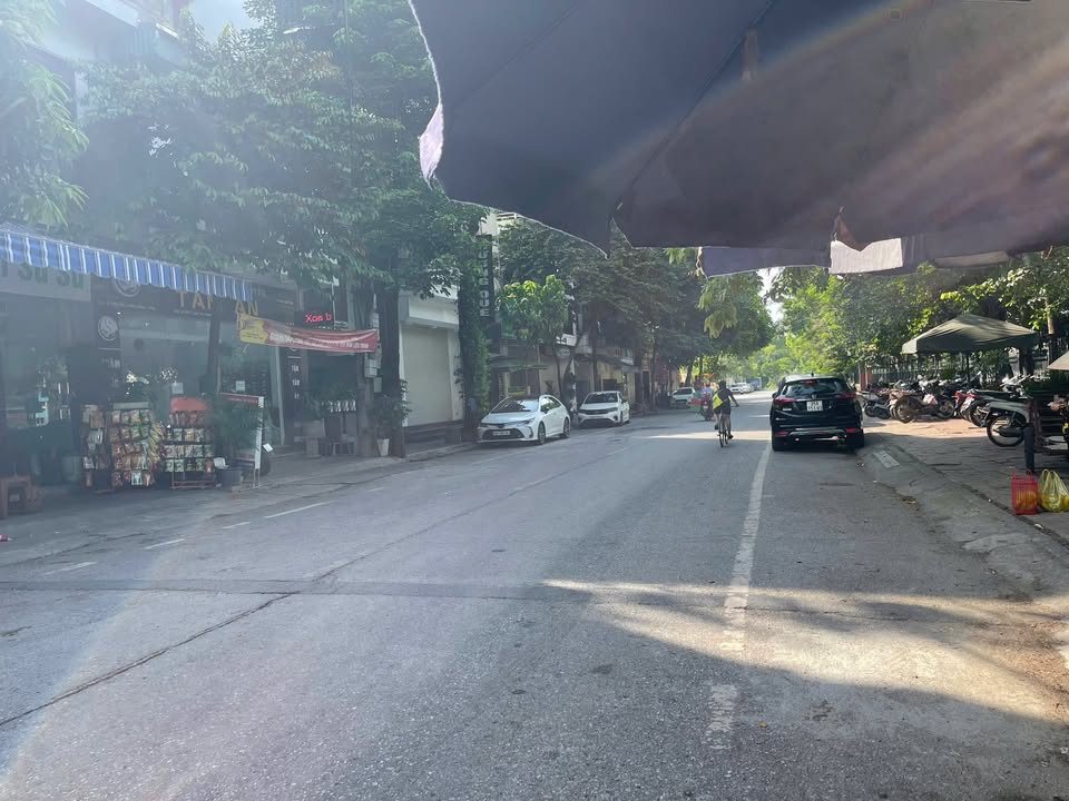 Nhà mặt đường Tô Vĩnh Diện Ninh Bình 80m² giá 7.2 tỷ - Đầu tư sinh lời hấp dẫn!