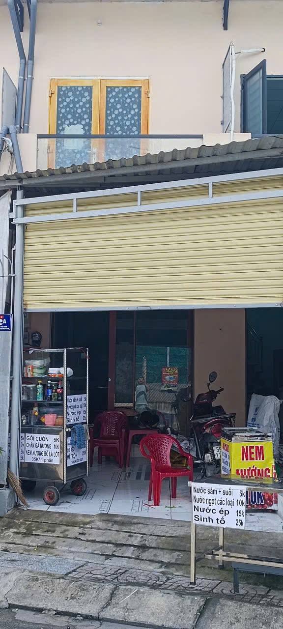 Nhà mặt tiền đường Nguyễn Thị Chồn, quận 12, 64m² giá 5 triệu - Kinh doanh thuận lợi!