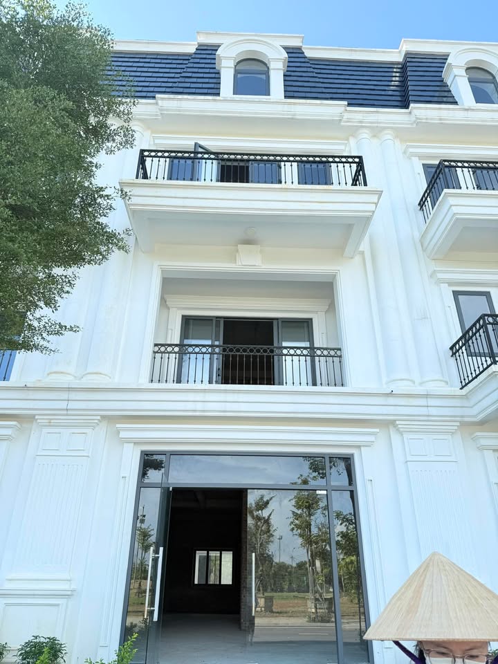 Cho thuê shophouse Phú Xuân City - Diện tích 382m² - Phù hợp nhiều loại hình kinh doanh!