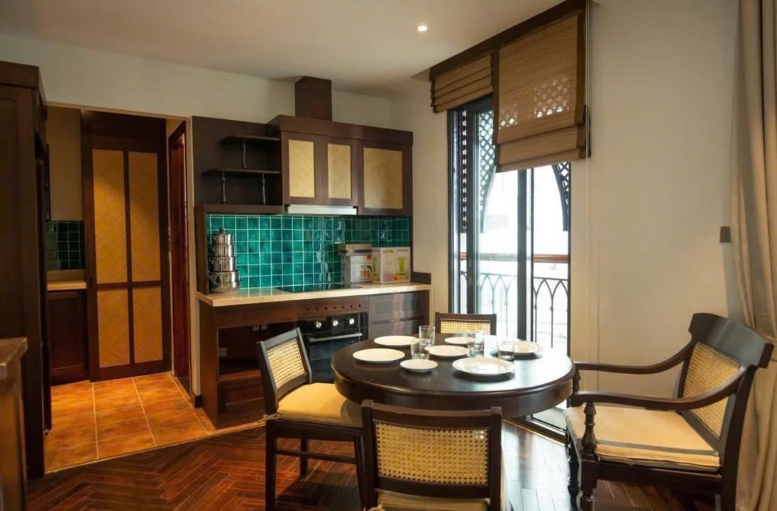 Căn hộ cho thuê tại phố Đặng Thai Mai, Quận Tây Hồ 90m² - Nội thất đầy đủ, giá thỏa thuận!