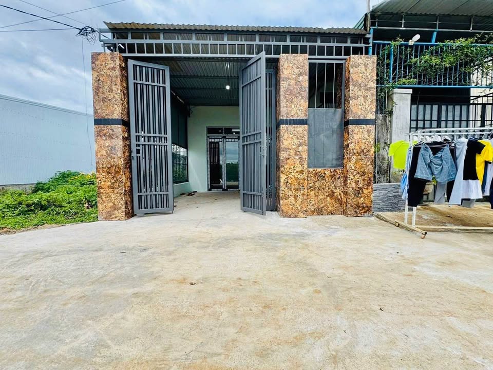 Nhà hẻm Hà Huy Tập, phường Thống Nhất, 96m² chỉ 790 triệu - Cơ hội vàng cho gia đình!