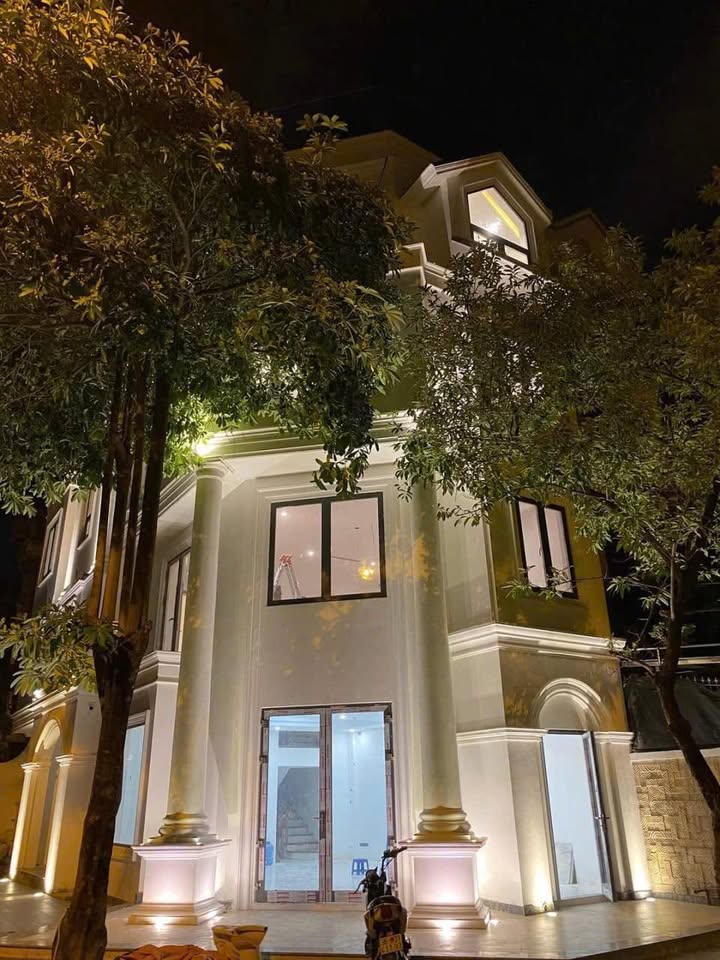 Cho thuê mặt bằng kinh doanh Bùi Thiện Ngộ, Việt Hưng 120m² giá 27 triệu - Đường ô tô tránh, kinh doanh sầm uất!