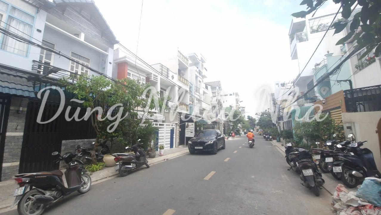 FrontHouse 50m² Nguyễn Thị Thập Quận 7 giá 9 tỷ - Kinh doanh sầm uất!