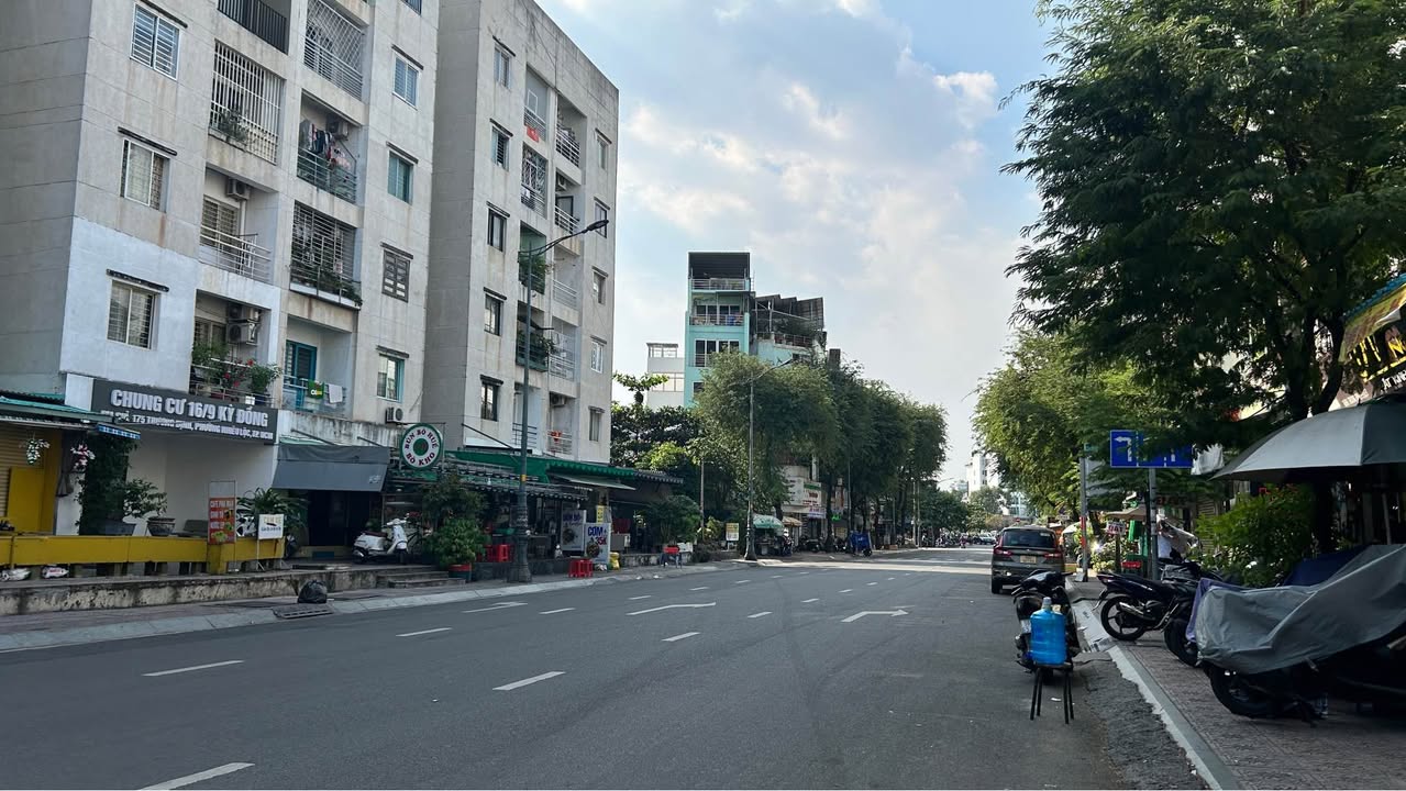 Shophouse góc 2 mặt tiền Trương Định, Quận 3 - 67m², giá 12.5 tỷ - Đầu tư sinh lời ngay!