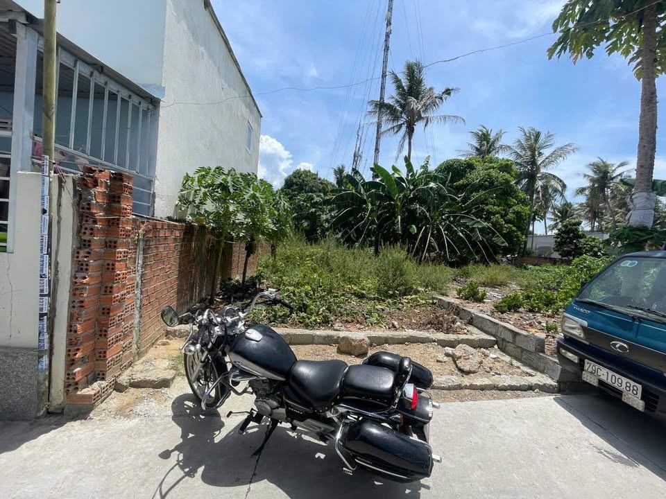 Đất nền Vĩnh Ngọc Nha Trang 75.8m² giá 2.15 tỷ - Khu dân cư đông đúc, hẻm ô tô