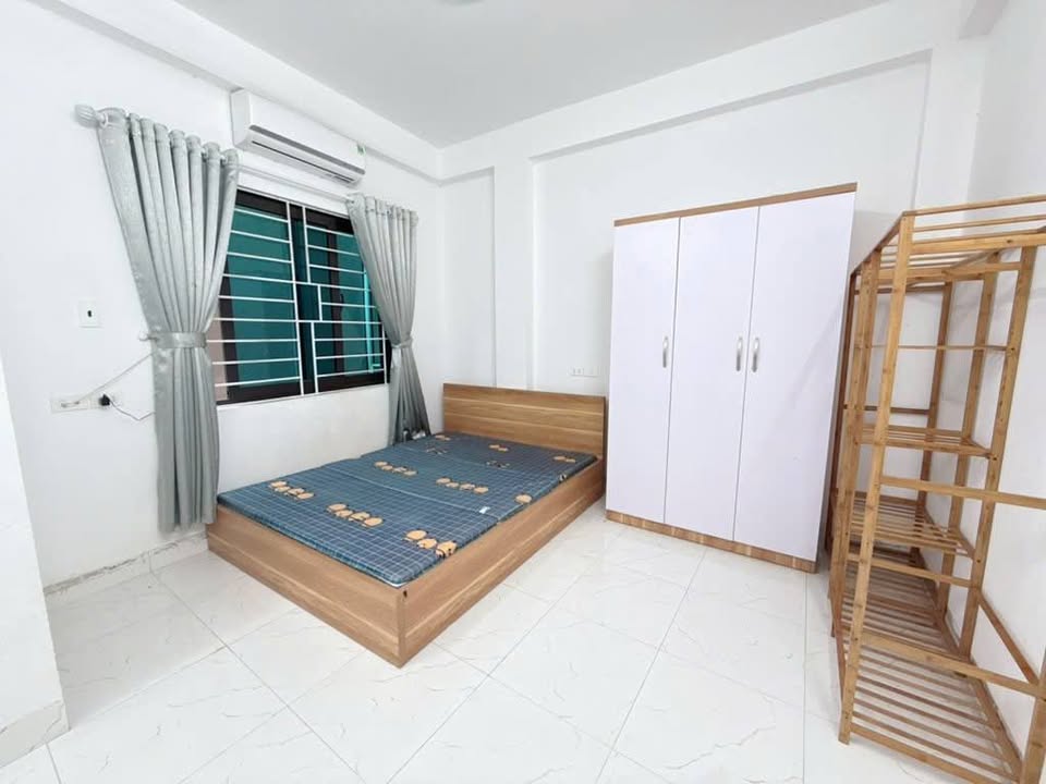 Căn hộ studio Ngõ 204 Trần Duy Hưng 28m² giá 4.8 triệu - Nội thất đầy đủ, vào ở ngay!