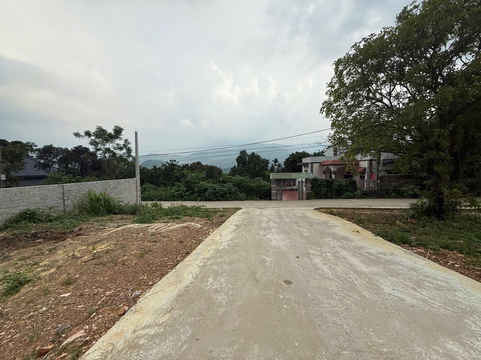 Đất nền ô góc 2 mặt thoáng tại Nam Phương Tiến, Chương Mỹ - Giá chỉ 2 tỷ!