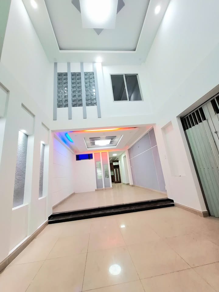 Nhà phố thương mại Lũy Bán Bích Tân Phú 90m² giá 12 tỷ - Mặt tiền kinh doanh đỉnh cao!