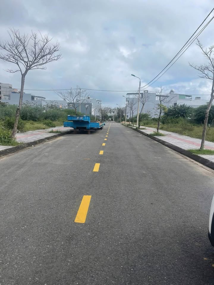 Đất nền Hòa Xuân Đà Nẵng 105m² giá 5.48 tỷ - Hướng Đông Nam, thương lượng tốt!