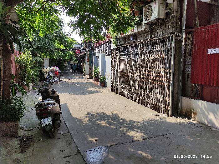 Đất Hồng Hà, Hoàn Kiếm 82m² giá 5.5 tỷ - Mặt tiền rộng, kinh doanh thuận lợi!