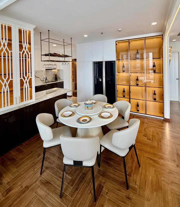 Căn hộ 3PN Landmark 81, Bình Thạnh 105m² giá 18.85 tỷ - Đầy đủ nội thất cao cấp!