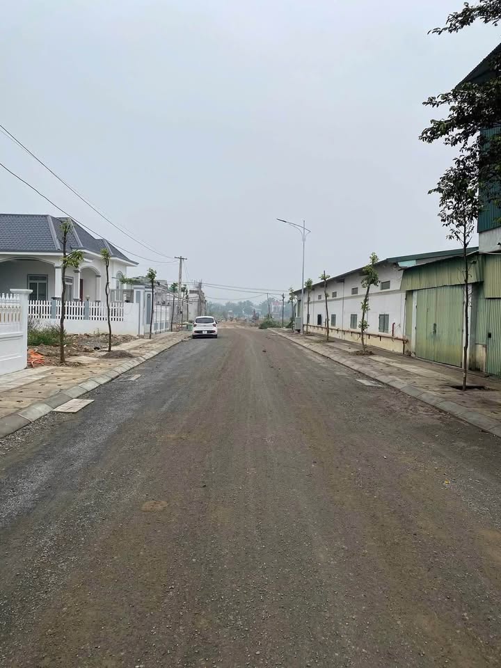 Đất nền Quảng Bình 120m² giá 1 tỷ - Vị trí đắc địa gần khu công nghiệp