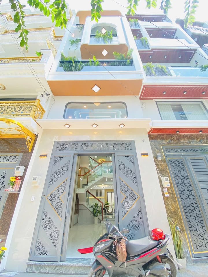 Nhà phố hẻm 688 Hương Lộ 2, Bình Tân 56m² giá 7.35 tỷ - Nội thất cao cấp, sẵn sàng vào ở!