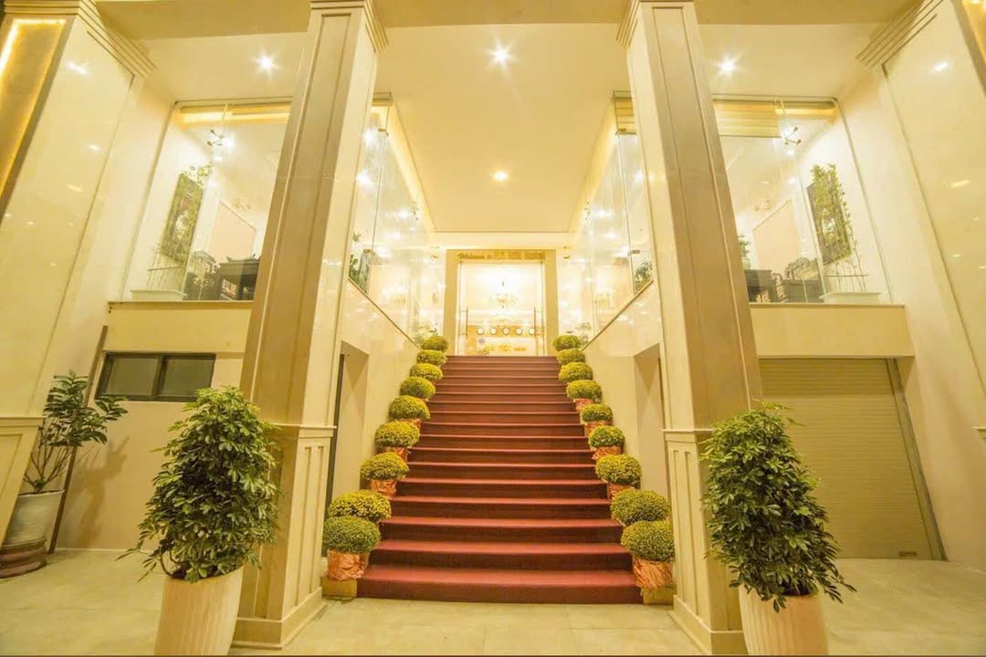 Khách sạn 12 tầng mặt tiền Hà Kỳ Ngộ 185m² giá 67 tỷ - Doanh thu 700 triệu/tháng!