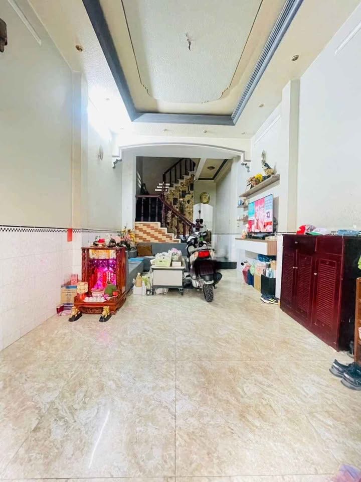 Nhà 4 tầng Trần Hưng Đạo, Q5 - Diện tích 51.8m² giá 10.5 tỷ - Cực hiếm có!