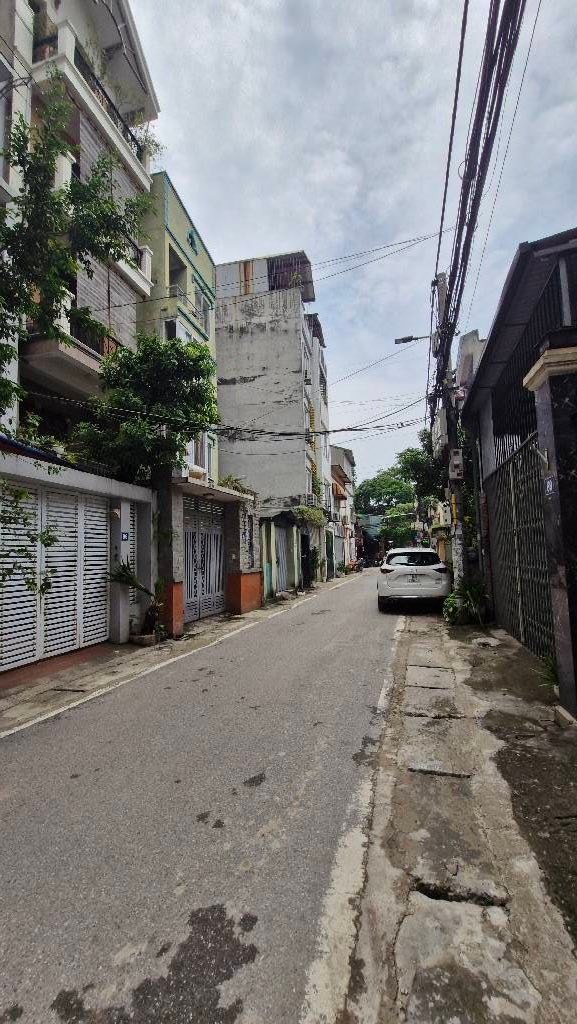 Nhà đẹp Tứ Liên Tây Hồ 126m² giá 38 tỷ - View cầu Nhật Tân tuyệt đẹp!