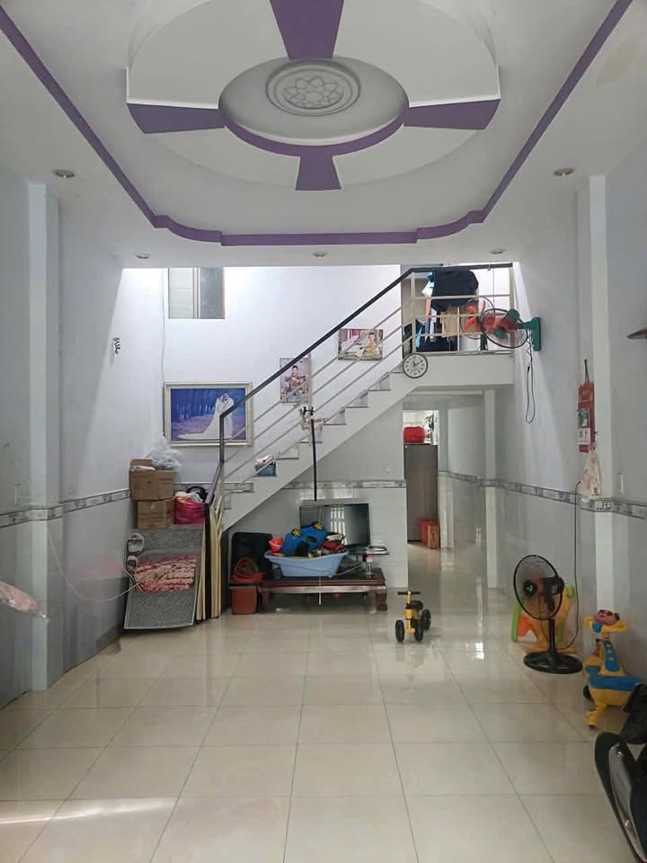 Nhà cho thuê hẻm ô tô Tân Chánh Hiệp, Quận 12 - Diện tích 55m², Giá chỉ 4.5 triệu