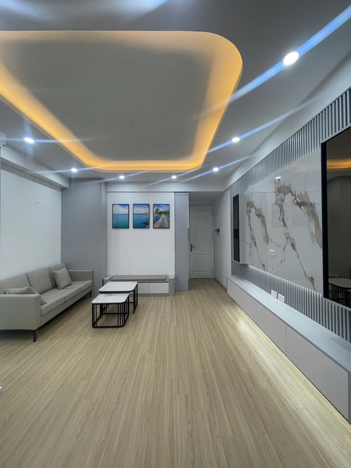 Căn hộ N4 Lê Văn Lương, Cầu Giấy 60m² giá 5 tỷ - Đầy đủ nội thất mới!