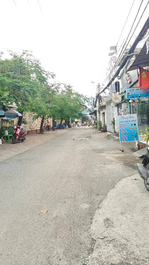 Đất bán hẻm 62 Lâm Văn Bền, quận 7, 60m² giá 6 tỷ - Vị trí đẹp, ô tô đậu thoải mái!