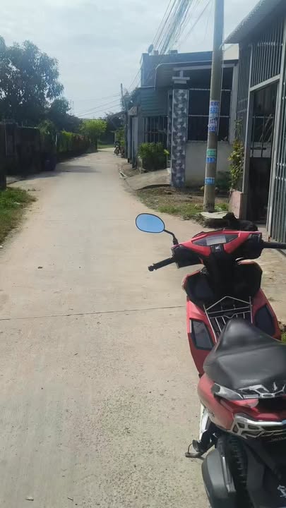 Đất nền Mỹ Hạnh Nam 282m² giá 2.7 tỷ - Tiện ích đầy đủ, gần chợ!