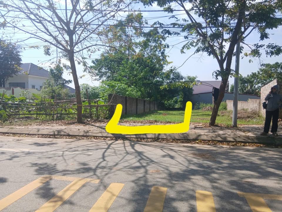 Đất mặt đường Phạm Văn Đồng, Phường Xuân Hòa, 130m² chỉ 2.7 tỷ - Cơ hội đầu tư hấp dẫn!