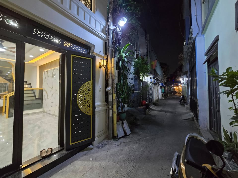 Nhà mới 1 trệt 1 lầu 56m² Vườn Lài Tân Phú giá 6.85 tỷ - Hẻm ô tô an ninh