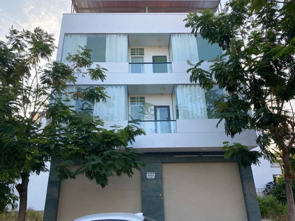 Cho thuê nhà 3 tầng Phước Hải 480m² giá 35 triệu - An ninh tốt, gần trung tâm!