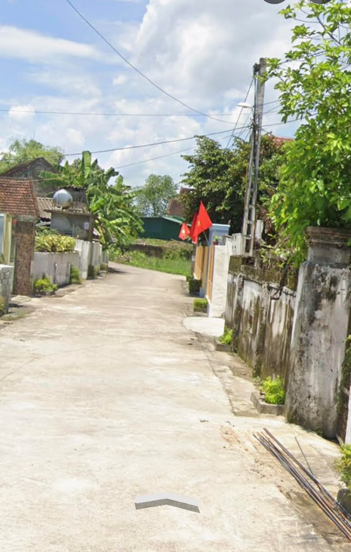 Đất nền xóm 2, xã Nam Giang, huyện Nam Đàn 100m² giá 1 tỷ - Sổ đỏ chính chủ, đầu tư tiềm năng!