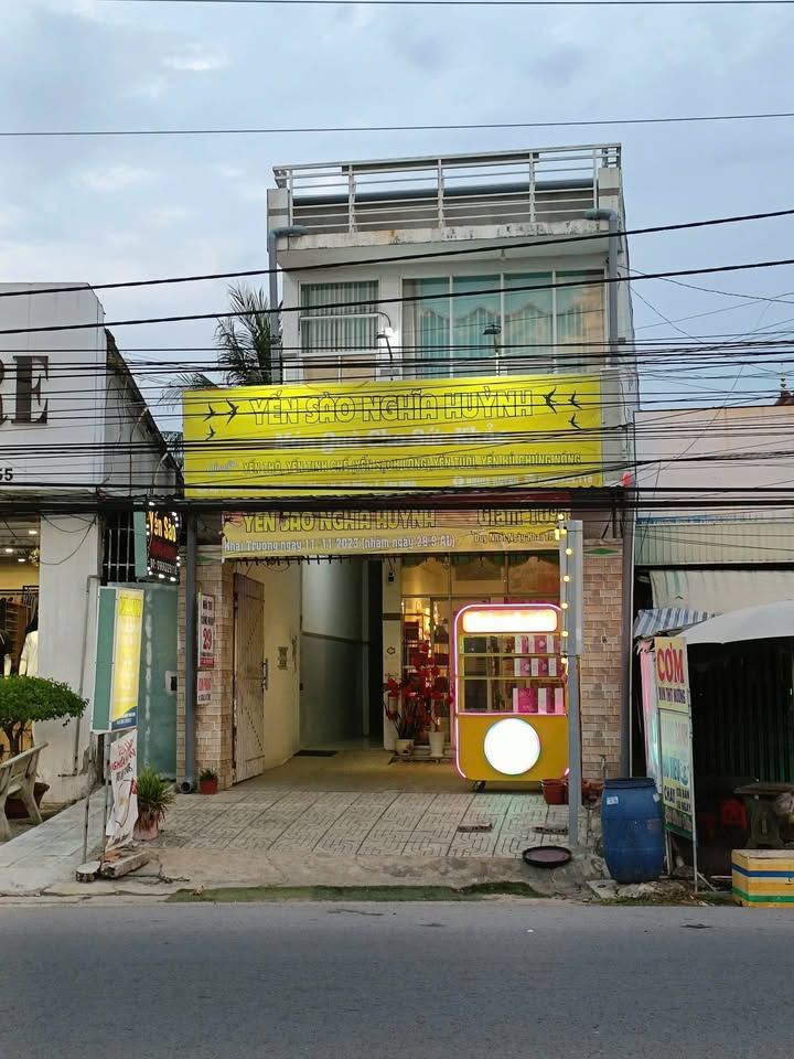 Nhà nguyên căn mặt tiền đường 782, xã Phước Đông, Gò Dầu - Thích hợp cho kinh doanh!