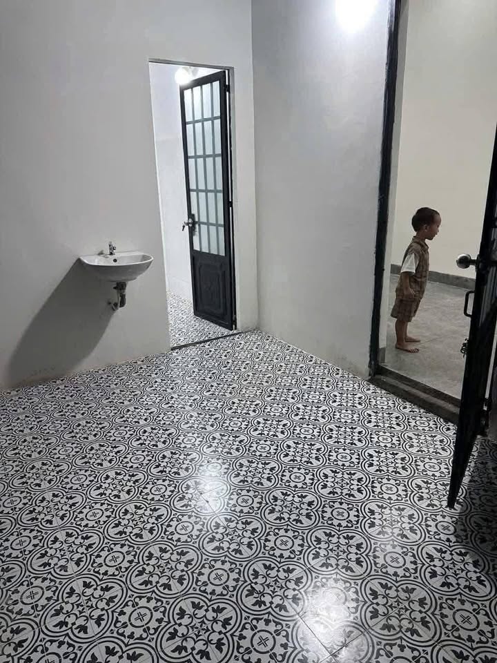 Nhà đẹp hiện đại tại Quảng Phú, Cư M'gar 162m² giá 1.7 tỷ - Đầu tư sinh lời ngay!